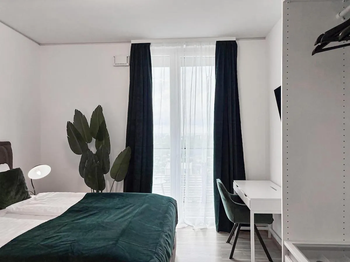 Apartment High Rise Balcony I Roof Top Pool I Close To Metro Vienna Austria