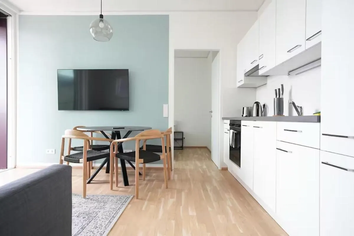 Appartement High Rise Balcony I Roof Top Pool I Close To Metro Wenen Oostenrijk